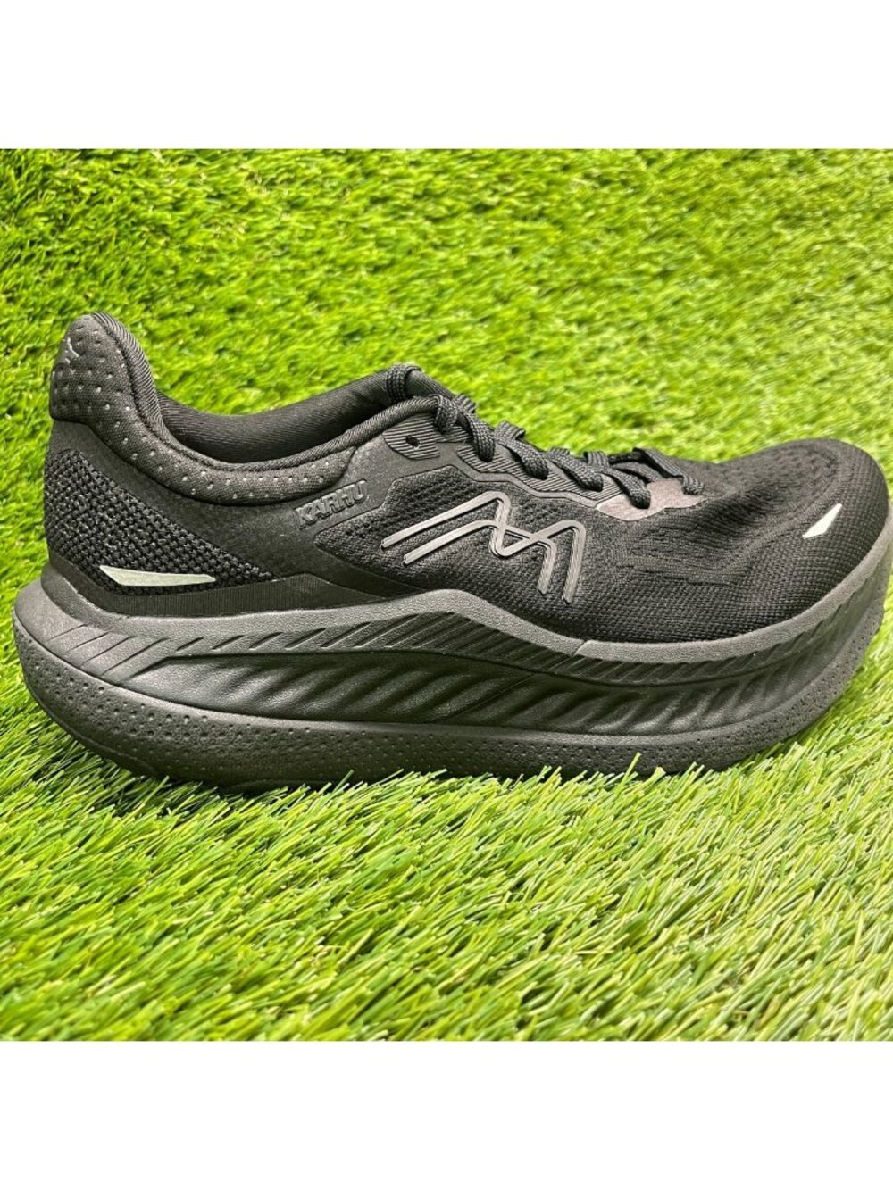 Karhu Mestari Run 2.0 Women Size 8 Black Athletic Running Walking Shoes Sneakers